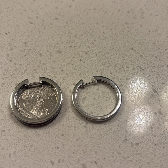 14k white gold diamonds earrings don’t know ct please see on ph - Picture 3 of 6